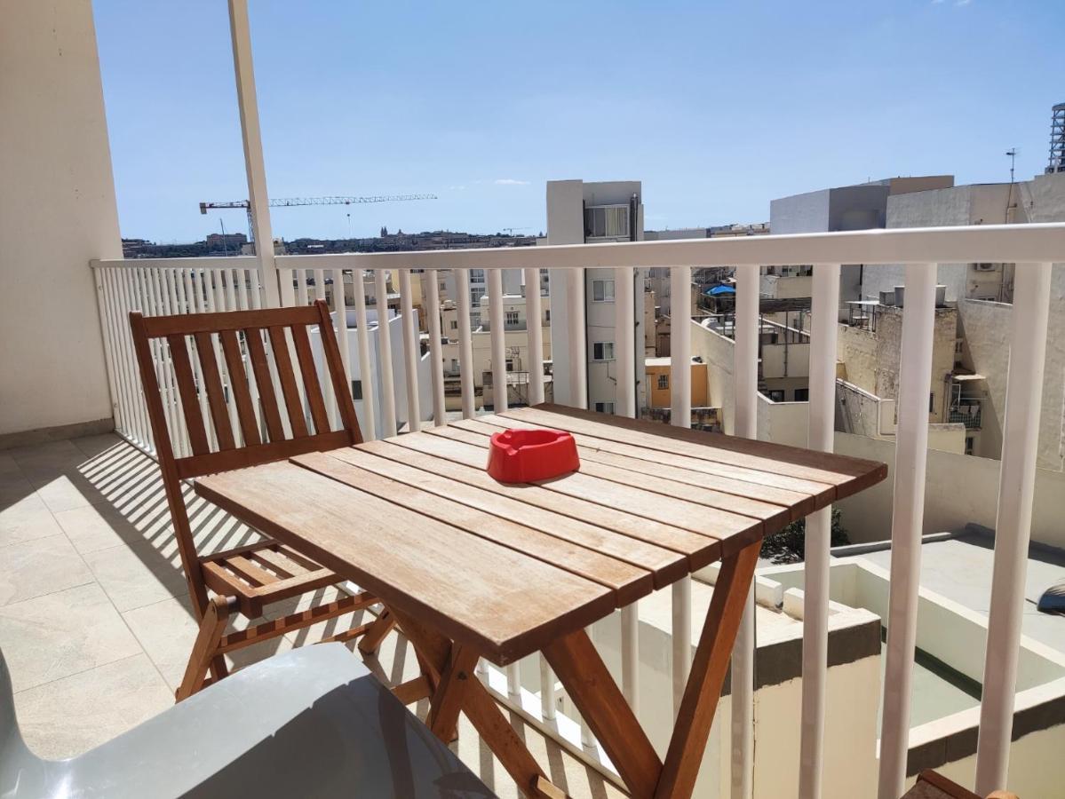 Modern Apartment In Gzira Eksteriør billede