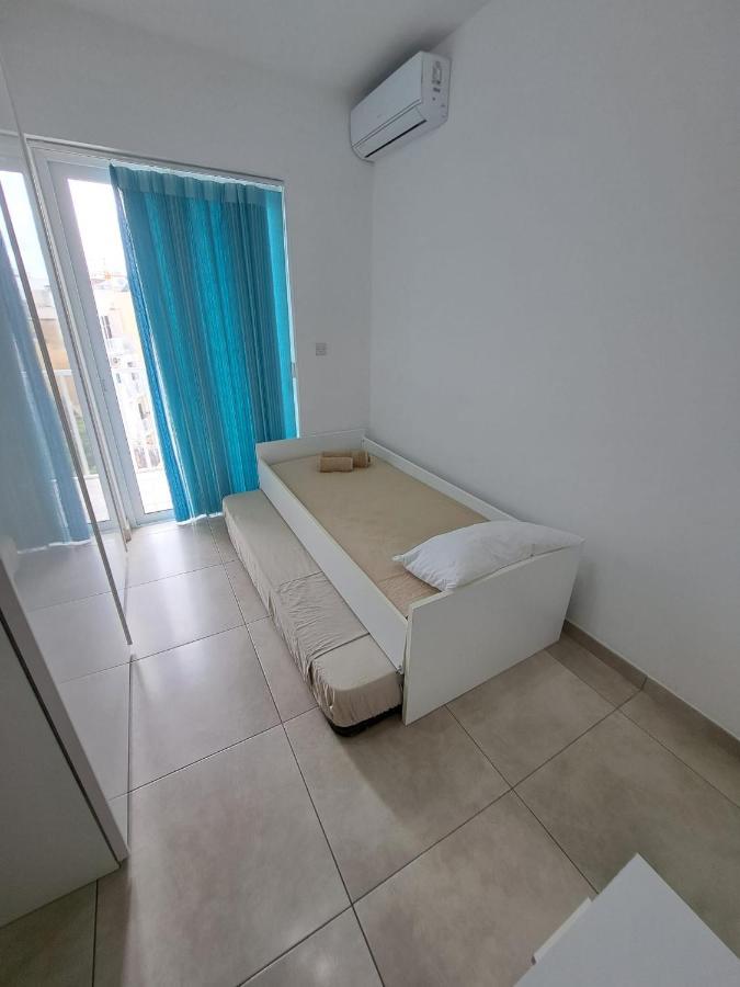 Modern Apartment In Gzira Eksteriør billede